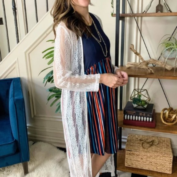 Ivory Sheer Lace Duster Cardigan - Picture 2 of 4